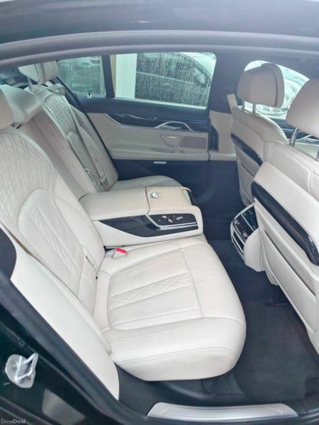 BMW 7-Series 730D M-SPORT  Full BMW S/H 378121497