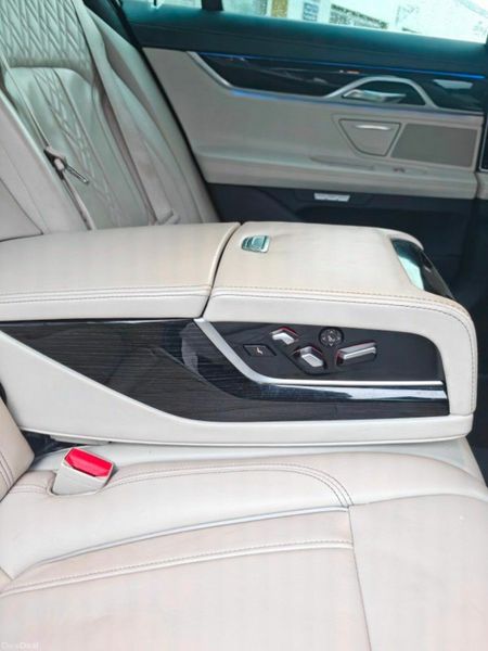 BMW 7-Series 730D M-SPORT  Full BMW S/H 378121498