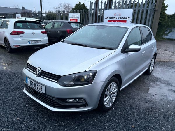 2017 Volkswagen Polo 378129742