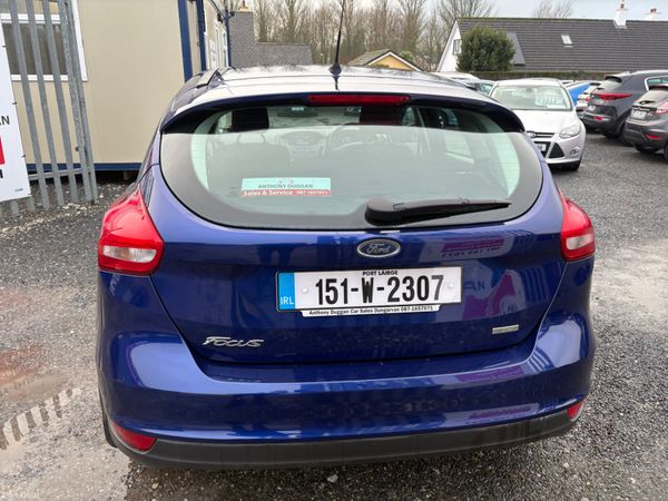 2015 Ford Focus 1lt petrol 378130712