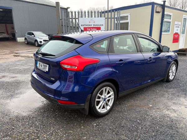 2015 Ford Focus 1lt petrol 378130713
