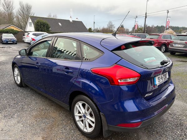 2015 Ford Focus 1lt petrol 378130716