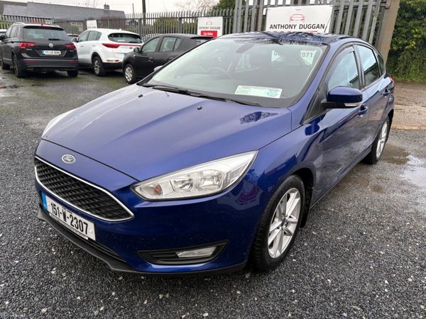 2015 Ford Focus 1lt petrol 378130726