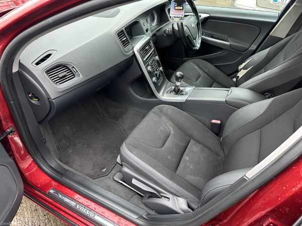 Volvo S60 2013 2.0 D3 136PS S/S SE 378138656