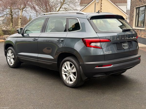 Immaculate Low km Auto 201 Skoda Karoq! 378258898