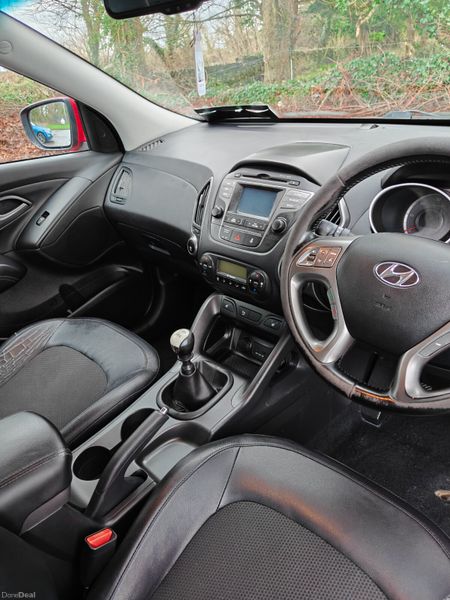 142 Hyundai ix35 New NCT 378278591