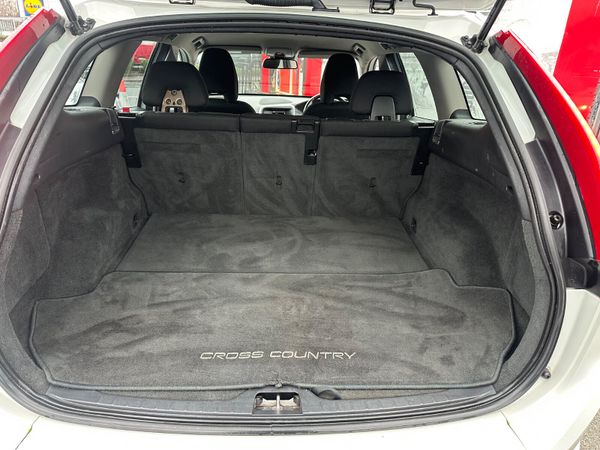 Volvo XC60 2.0 Diesel AUTO 4X4 NCT TAX 378286734