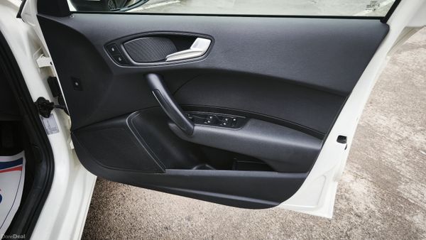 2014 Audi A1 1.6Tdi Manual 1 Year Warranty AA Apro 378289238