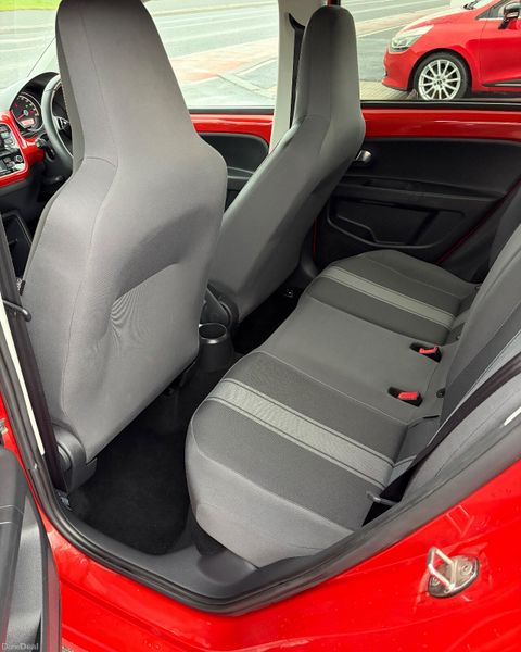 2014 Vw Up 1.0 petrol Auto LOW KMS 378290228