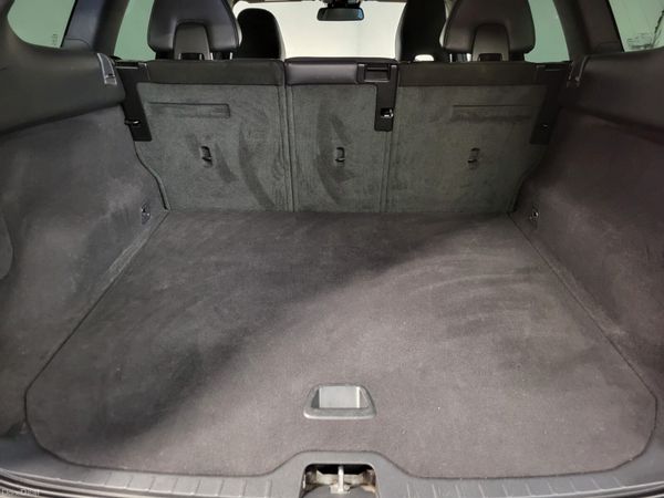 172 VOLVO XC60 2.0D R-DESIGN - LOW MILES - 378203360