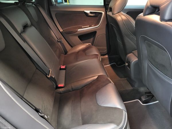 172 VOLVO XC60 2.0D R-DESIGN - LOW MILES - 378203362