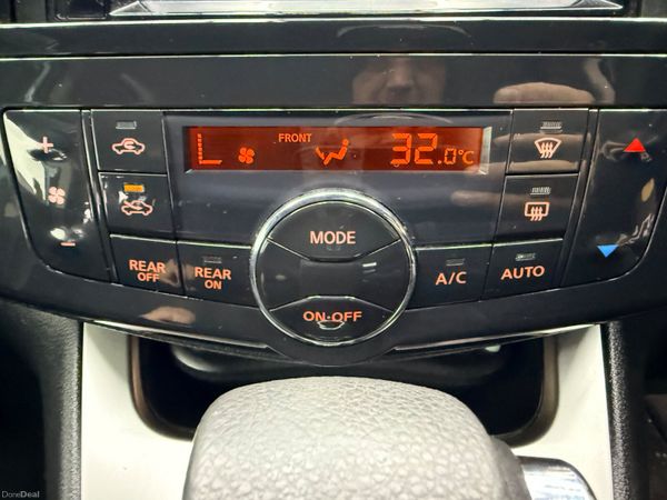 Nissan Serena 2013 378211405