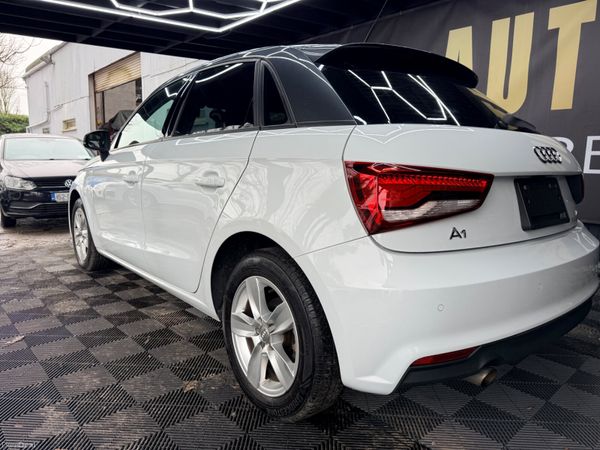 Audi A1 378215443