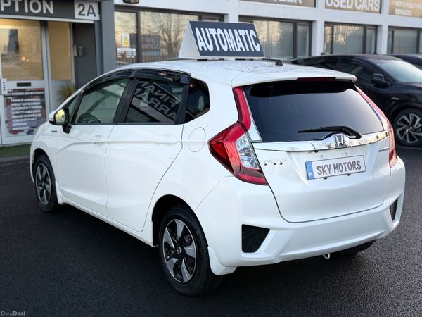 Honda Fit 2017 1.5 Hybrid Automatic 378340772
