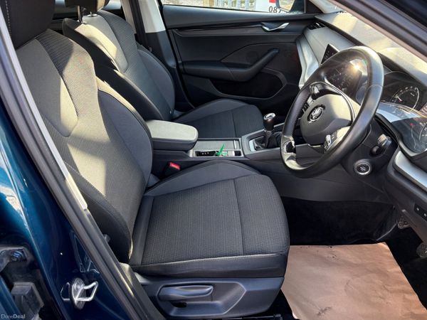 2023 Skoda Octavia 2.0tdi Ambition 378349248