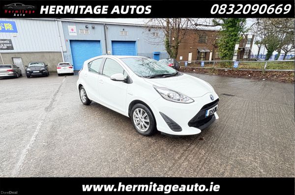 Toyota Aqua 2017 Hybrid Automatic 378361760
