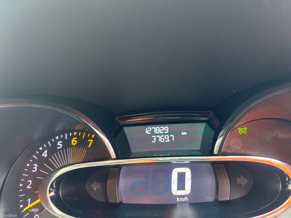 Stunning Low MLS Renault Clio NCT Warranty 378374902