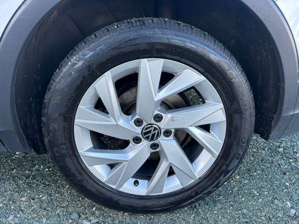 2023 VOLKSWAGEN TIGUAN LIFE 2.0 TDI AUTOMATIC 378375547