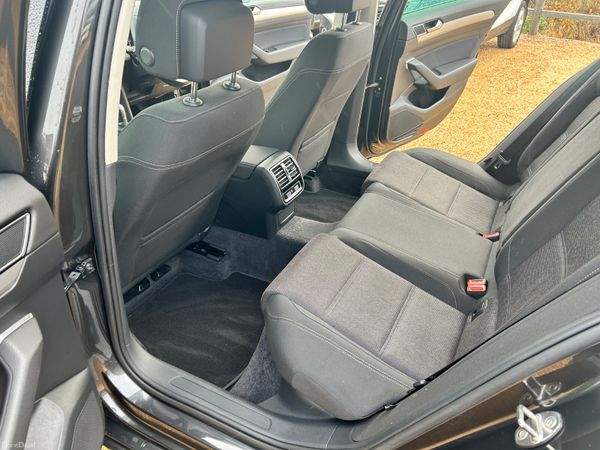 Volkswagen Passat business 2.0TDI 378377932