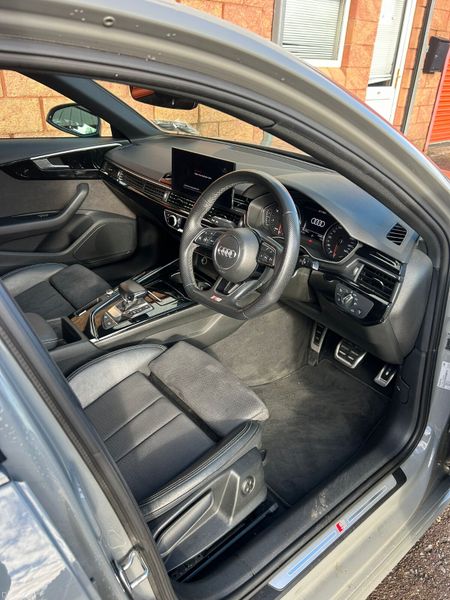 2022 Audi A4 S-line Black Edition  AUTO Sunroof 378384684