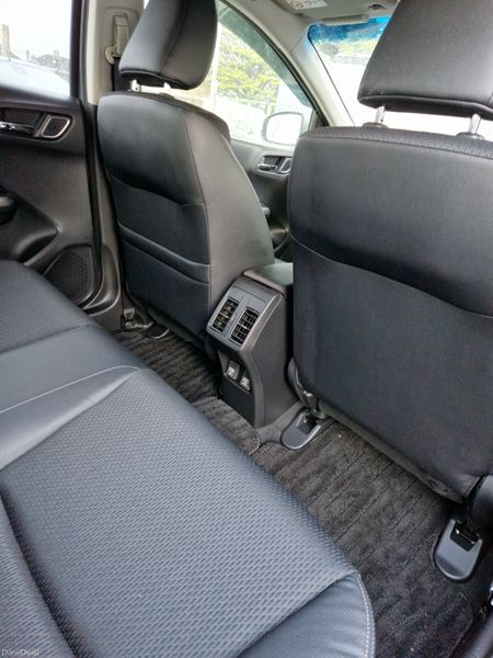 Honda Grace 2019 |High spec hybrid *low mileage* 378397350