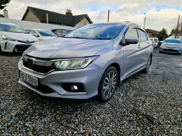Honda Grace 2019 |High spec hybrid *low mileage* 378397315