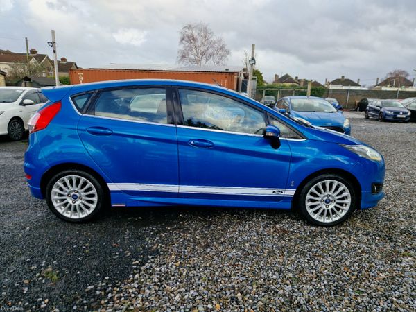 2016 Ford Fiesta 1.0L petrol Auto 378398037