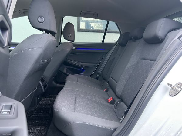 Volkswagen Golf Style DSG 2.0 TDI 2024 378398300