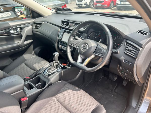 Nissan X-Trail 2020 378302563