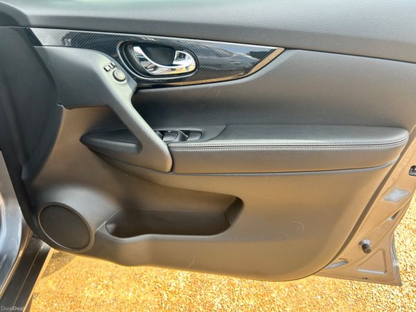 Nissan X-Trail 2020 378302576