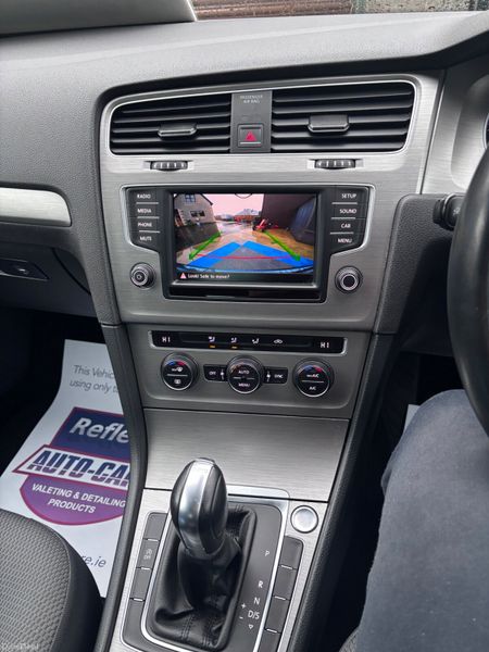 Volkswagen Golf 2016 378305238