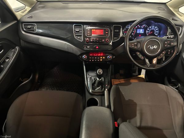 Kia Carens 2015 378311636