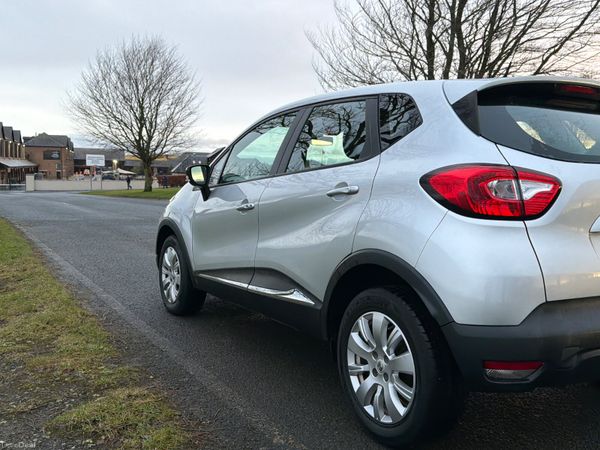 Renault Captur 2016 DCI Life Low Mileage 378312041