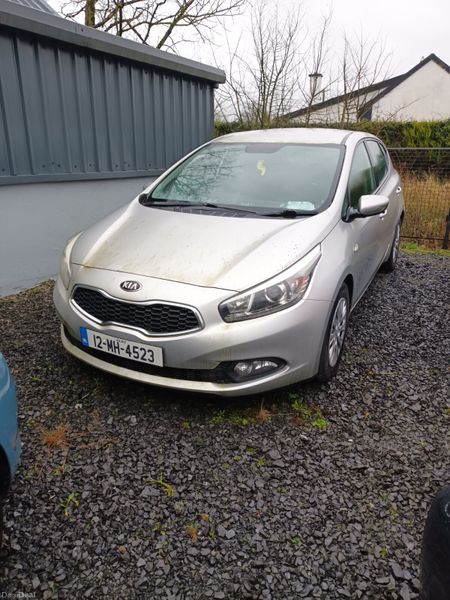 Kia Ceed 2012 378317720
