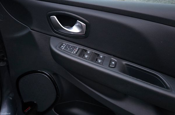 🔥 2019 Renault Clio DYNAMIQUE S NAV TCE 90 378323947