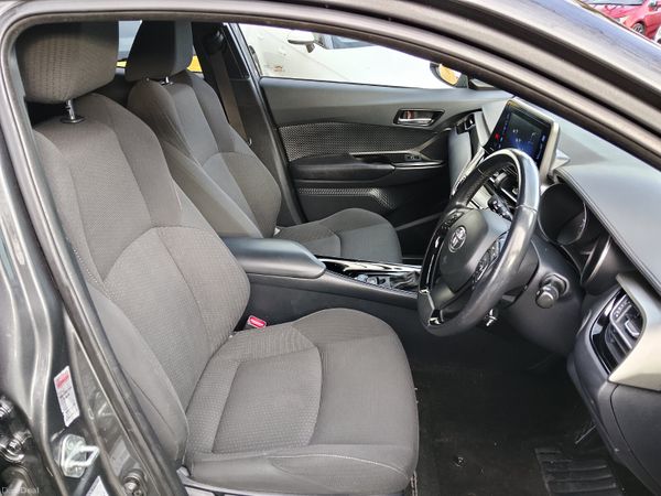 Toyota C-HR 1.8 Hybrid Auto 378462635