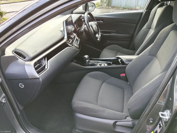 Toyota C-HR 1.8 Hybrid Auto 378462636