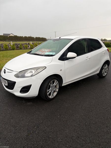 Mazda Demio 2013 378469874