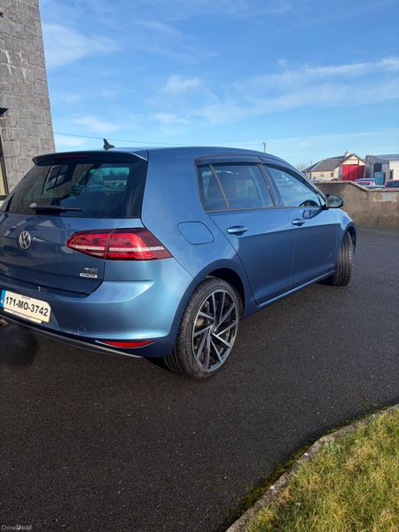 Volkswagen Golf 2017 378481677