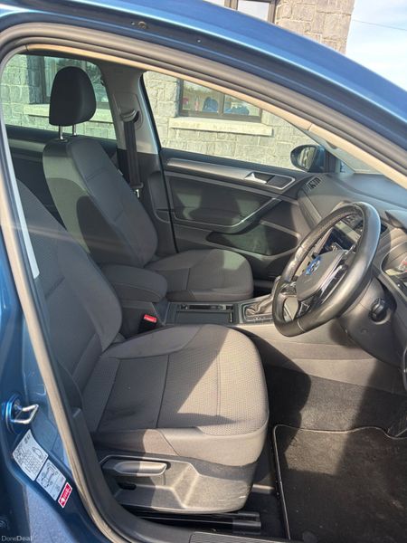 Volkswagen Golf 2017 378481682