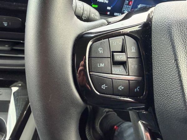 Ford Tourneo 2025 8 seater hybrid 378488903