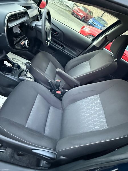 2019 TOYOTA AQUA 1.5 HYBRID *Push Start* 378495946