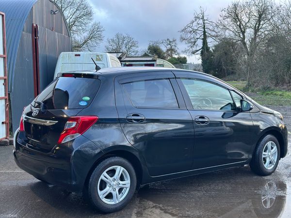 Toyota Yaris 2015 | 1.3Petrol| Automatic 26k kms 378543992