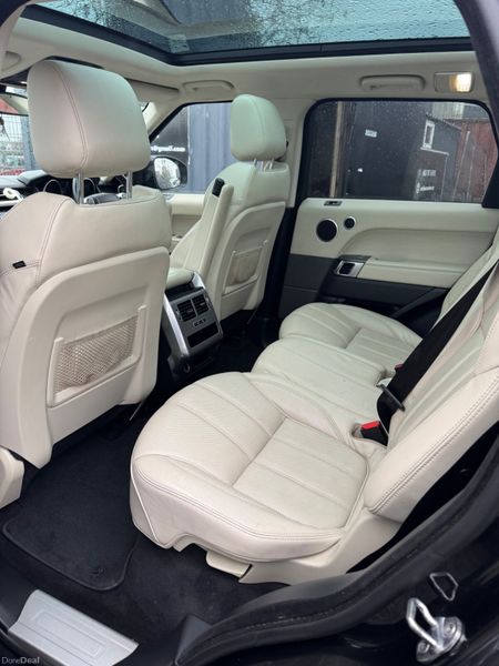 Land Rover Range Rover Sport v6 Automatic 378562353