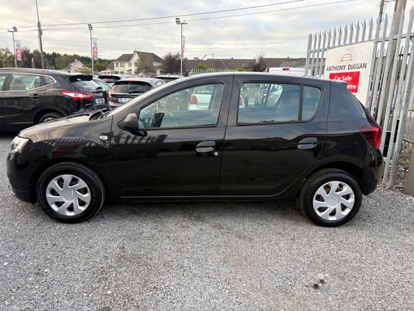172 Dacia Sandero 1.2 80kms 378562420