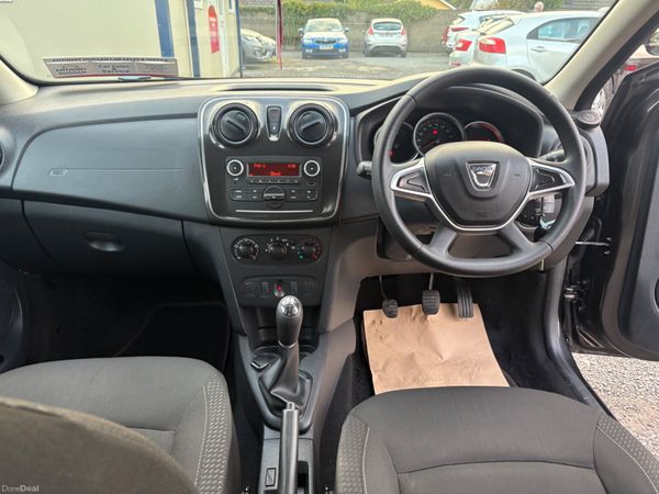 172 Dacia Sandero 1.2 80kms 378562424