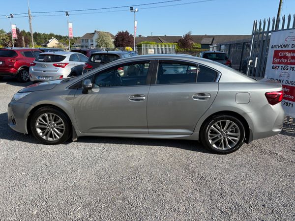 152 Toyota Avensis 2.0d4d 378563037