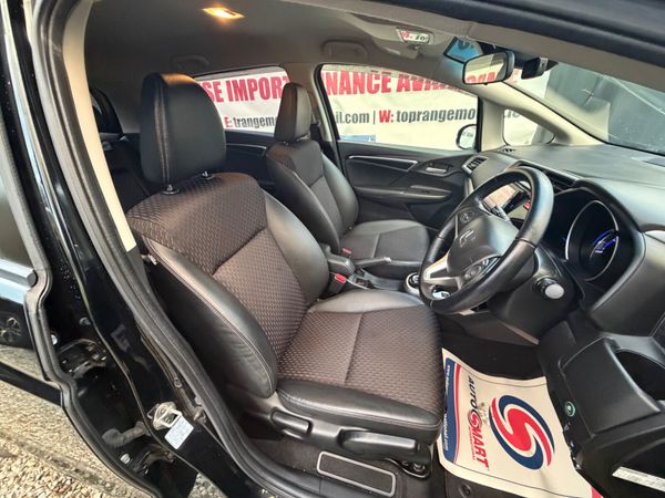 Honda Fit 2017 **low Milage ** 378569742