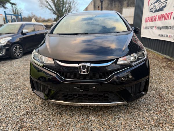 Honda Fit 2017 **low Milage ** 378569726
