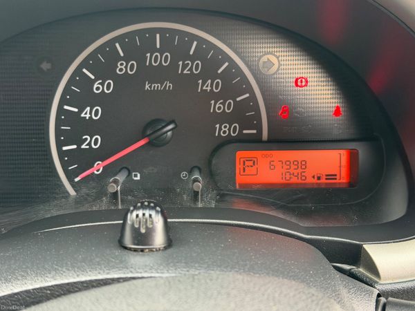 Nissan March **2013 ** 378591394